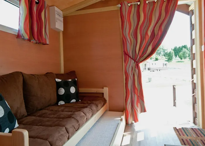 Роскошный шатер Nuits Insolites D Argonne